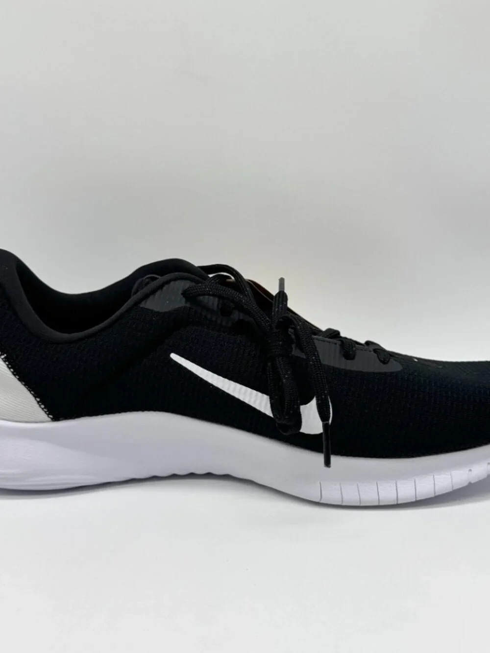 Nike Mens Flex Experience RN 12 Black White Shoes Sz 11 New DV0740-004